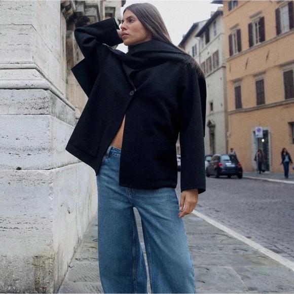 ZARA WOOL BLEND SHORT COAT WITH DETACHABLE SCARF - BLACK - Picture 5 of 17